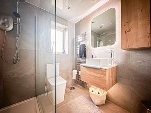 Photo 11- click for photo gallery